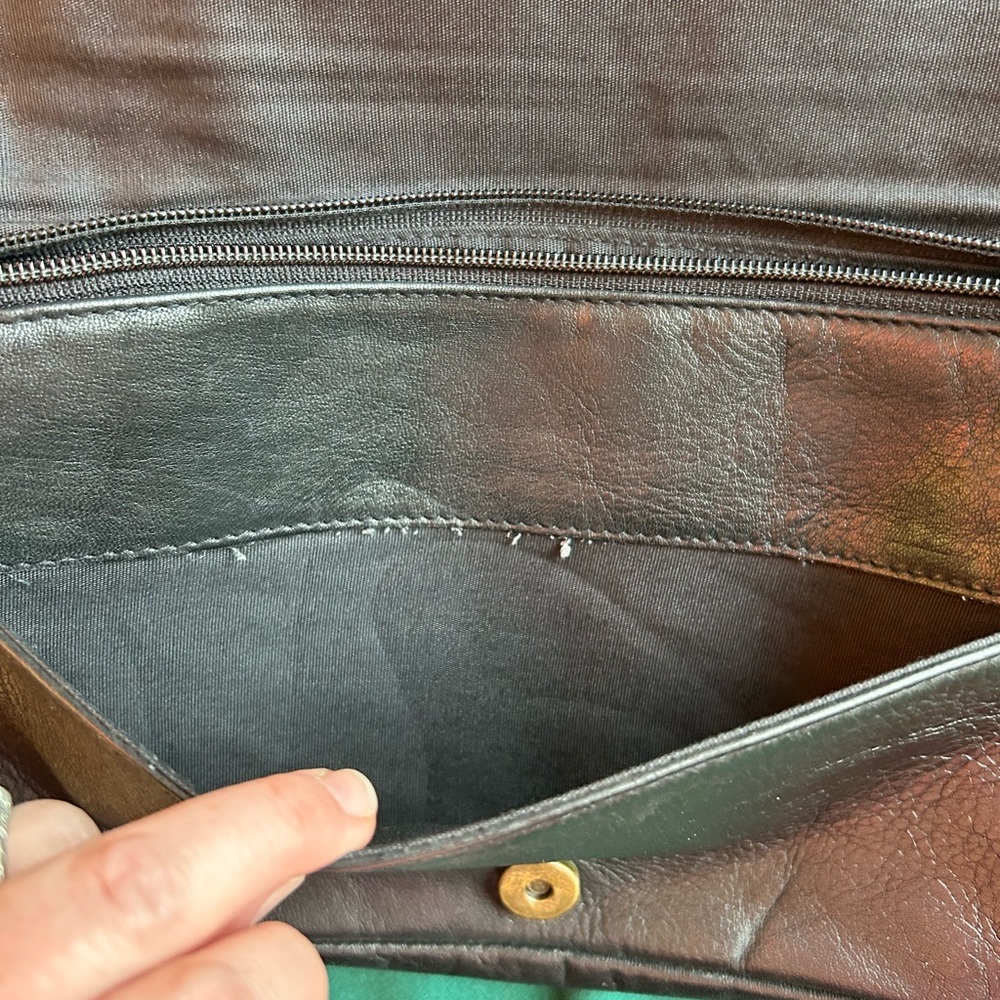 American Vintage Black Leather Satchel - Picture 4 of 15